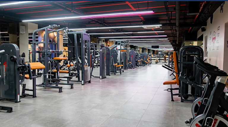 We can provide you with affordable gym setup services. (4)
